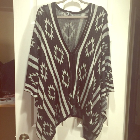Charlotte Russe Sweaters - Charlotte Russe Aztec poncho